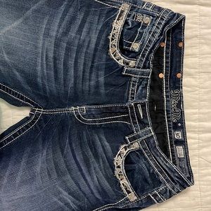 Miss Me Mid- Rise Easy Cropped jeans